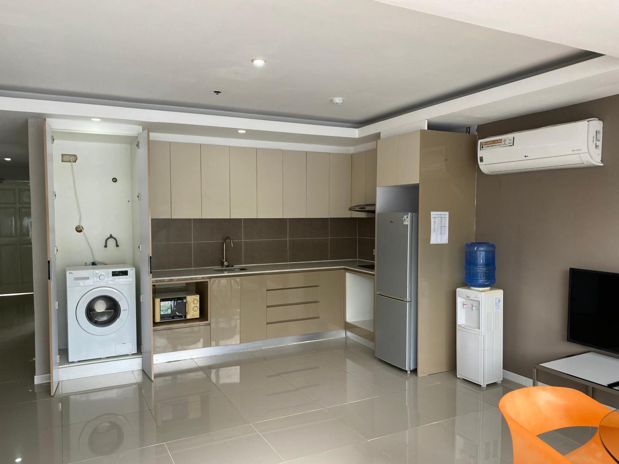 Chequers Suites Subic Bay Olongapo Exterior foto
